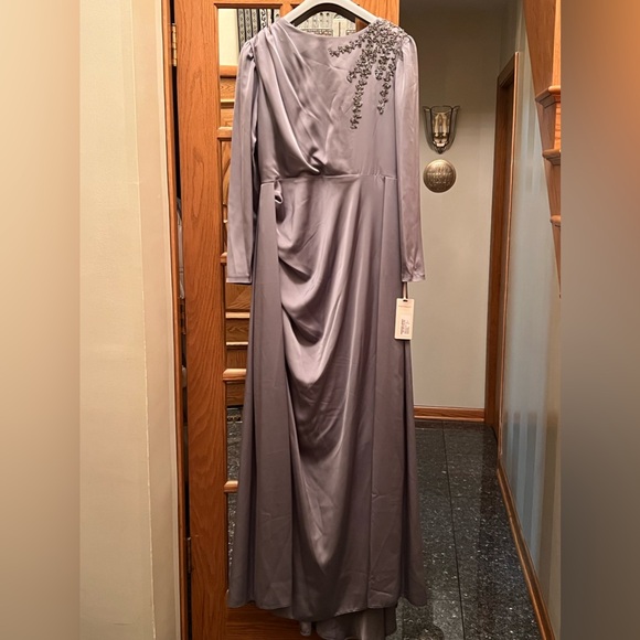 BRAND NEW MODEST GREY DRESS!! - Picture 3 of 9